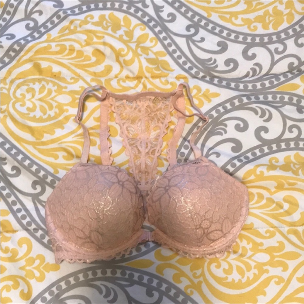 Victoria’s secret lace racer back front clasp bra
